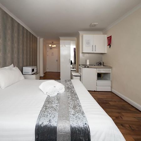 Flexistay Tulsi Aparthotel Croydon Exterior photo